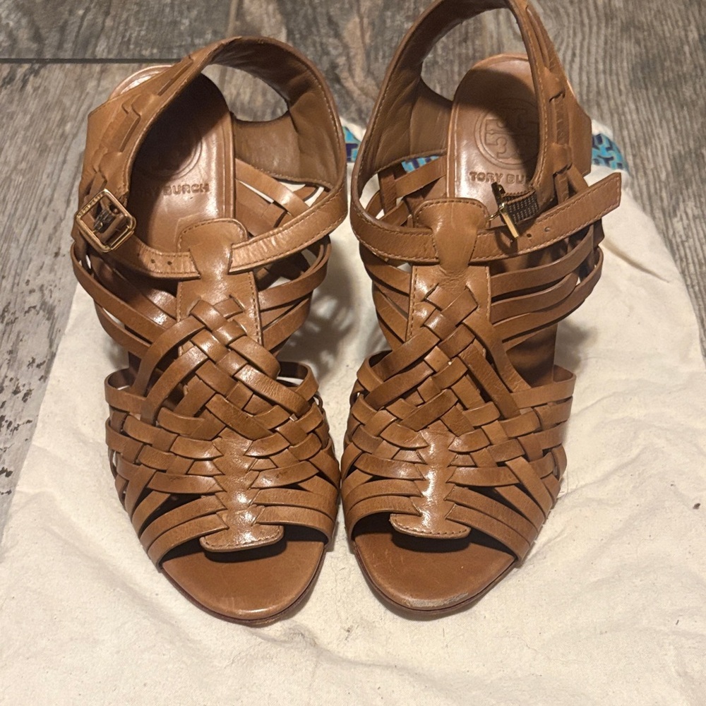 Tory Burch hurache Brown Woven Sandals